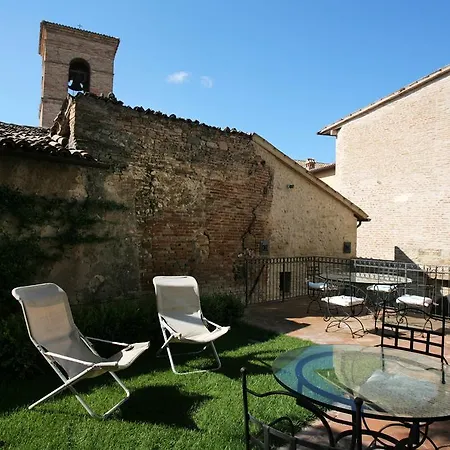 L'arco Romanico * Montefalco