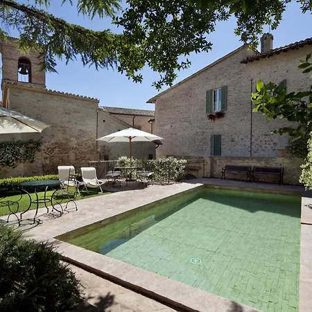L'arco Romanico Apartmán *